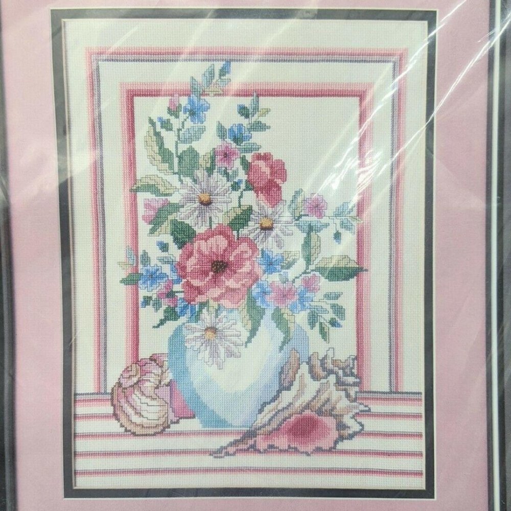 Counted Cross Stitch Kit VTG Shells & Floral NOS